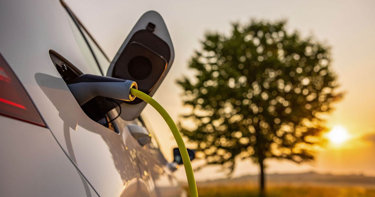 Electric vehicles environmental impact